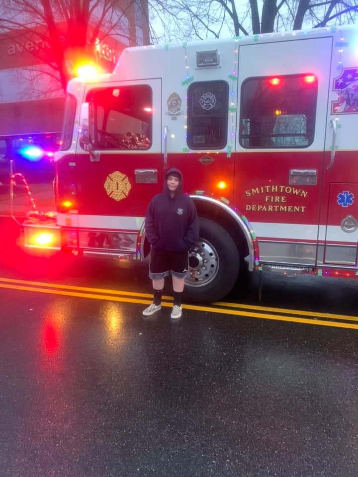 Photo by Lou Scannon