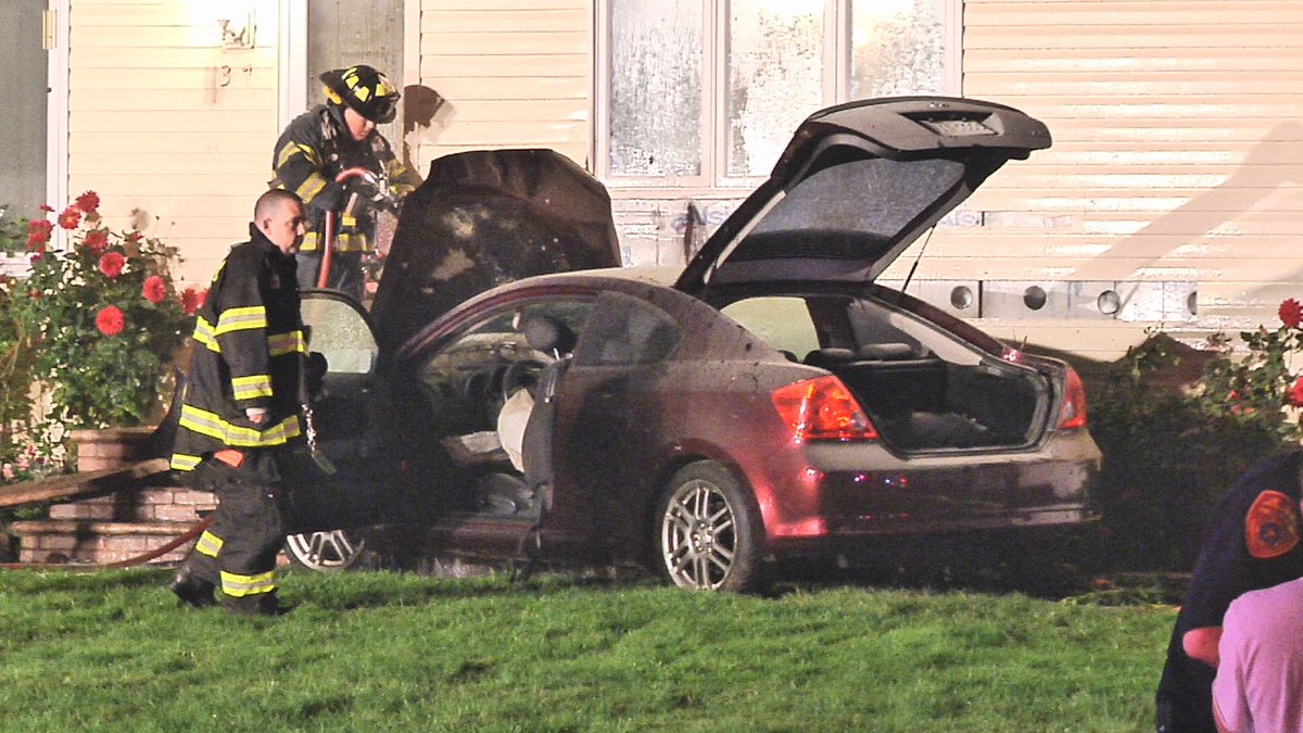 Photo courtesy of Stringer News Service